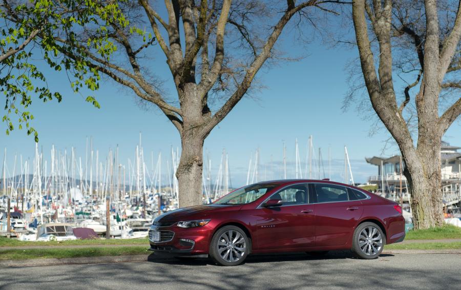 Chevrolet Malibu Premier 2016 года  (фото 23 из 23)